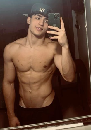 Adrián G
